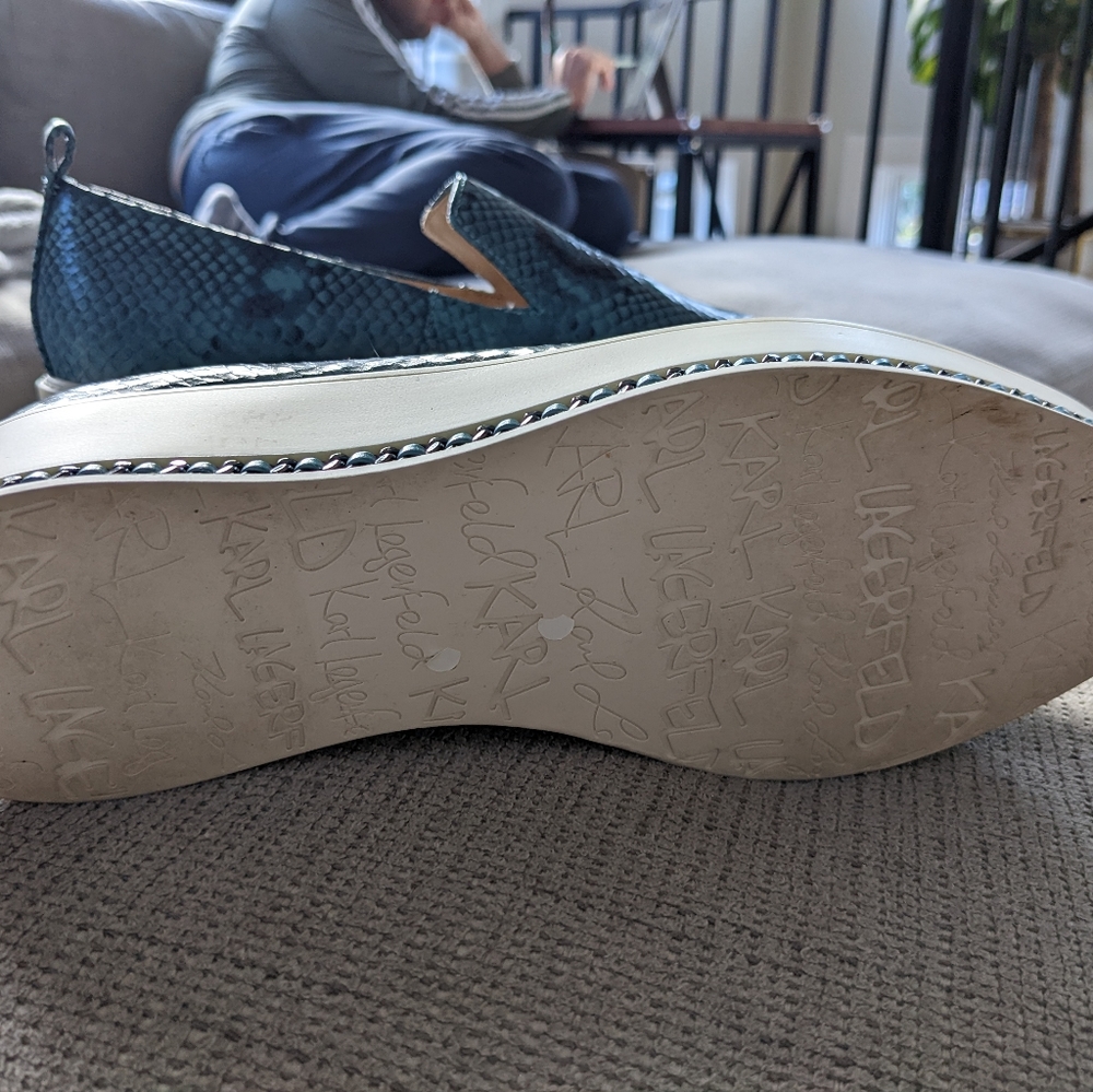 Carl lagerfeld espadrilles wedge style